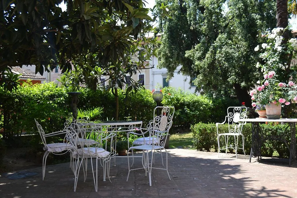 Cosetta Guest House Certaldo 0*,  Italien